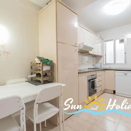 R104 Apartment Calafell